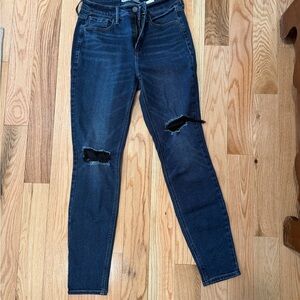 Old Navy Rockstar Super Skinny High Rise